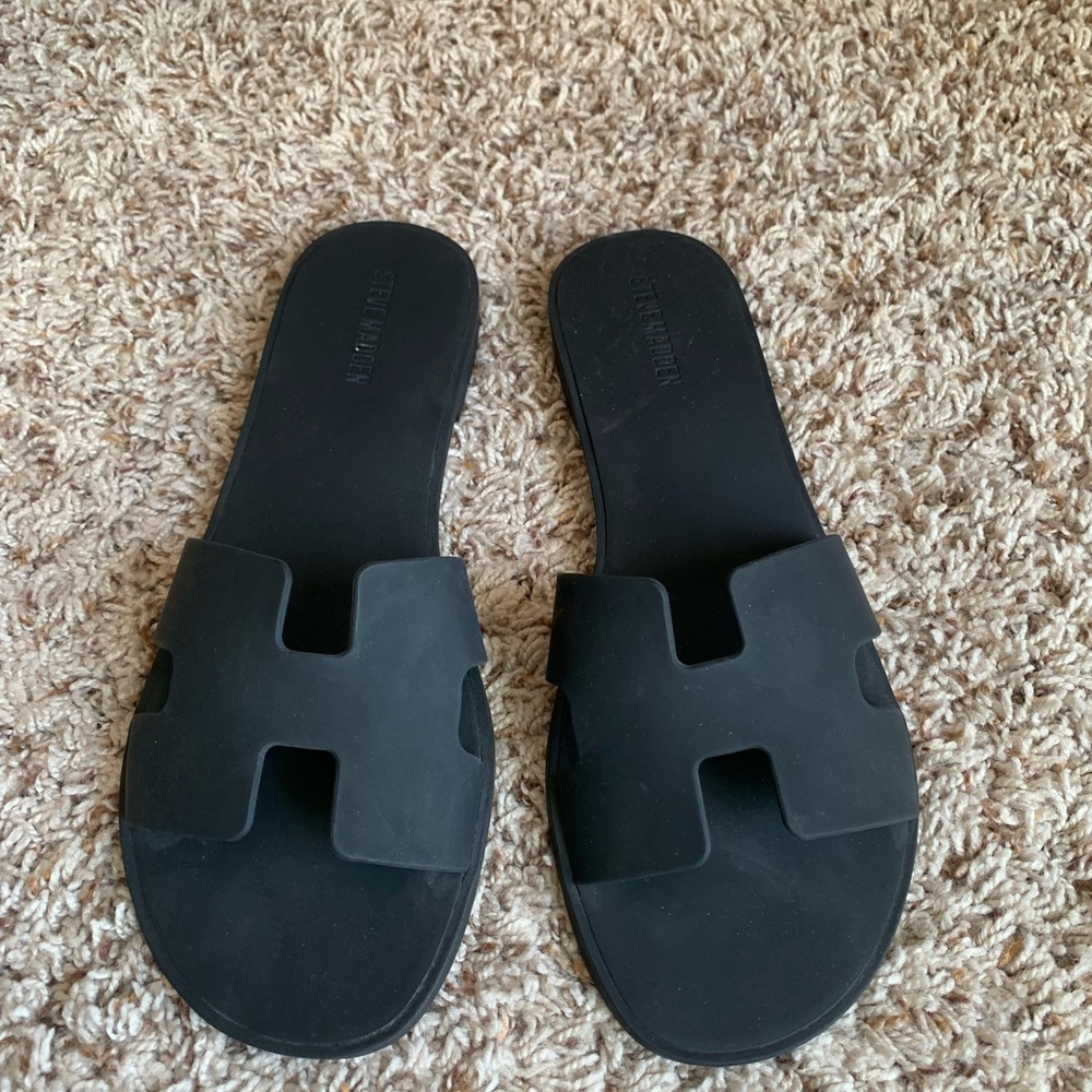 Steve Madden Hadyn Sandals